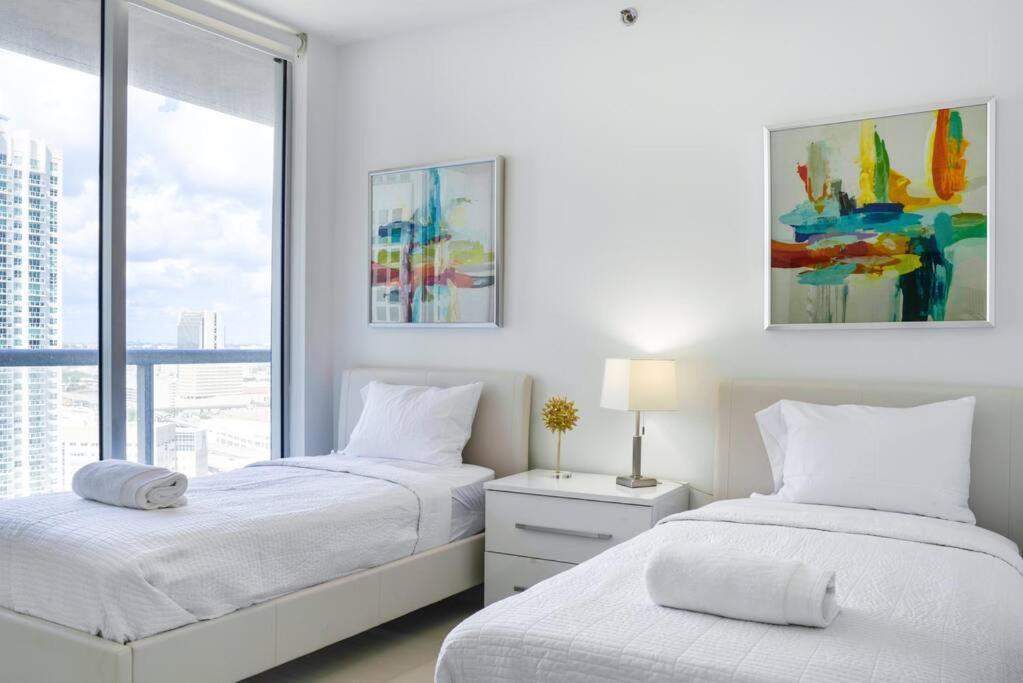 Wonderful 2 Bedroom Apt With Ocean Views At Icon Brickell 마이애미 외부 사진