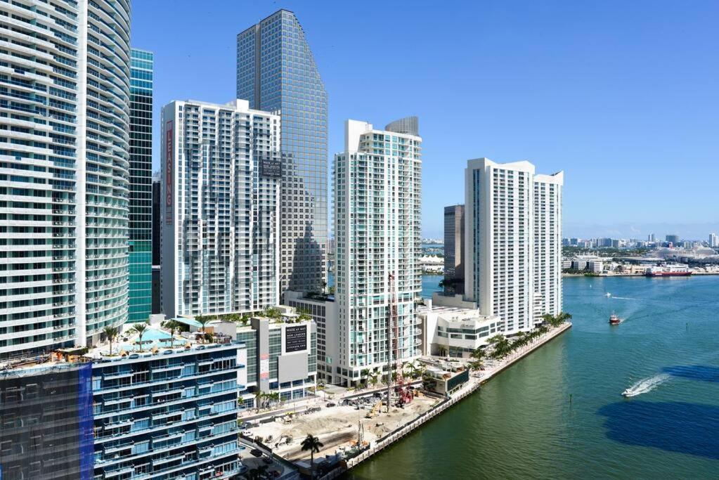 Wonderful 2 Bedroom Apt With Ocean Views At Icon Brickell 마이애미 외부 사진